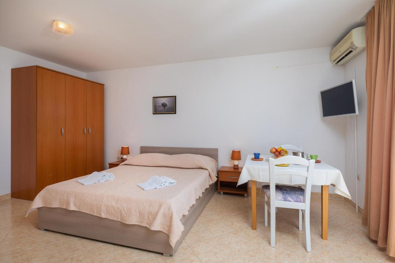 Seaview Apartments Grizelj Duće Екстериор снимка
